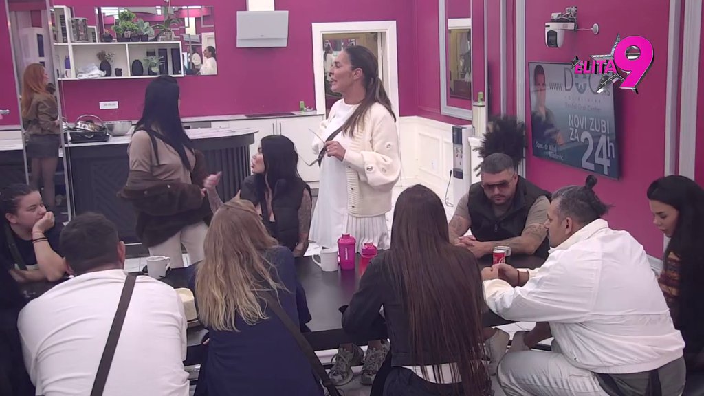 NIKO MI NE MOŽE ZABRANITI LJUBAV: Aneli progovorila o Janjušu! Ivan jedva dočekao da ponovo oplete po Eni i Peji (VIDEO)