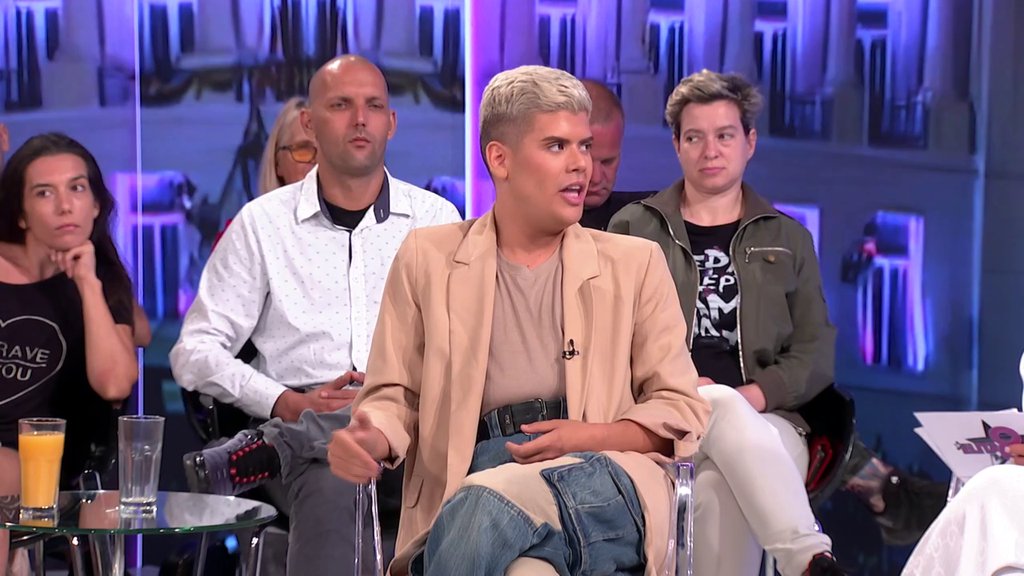 ONA JE ZBOG NJEGA... Gastoz i Uroš otkrili nove detalje o vezi Anite i Boškića! Evo šta su uradili jedno za drugo: Mića i Uroš otpočeli novu rundu brutalnog sukoba (VIDEO)