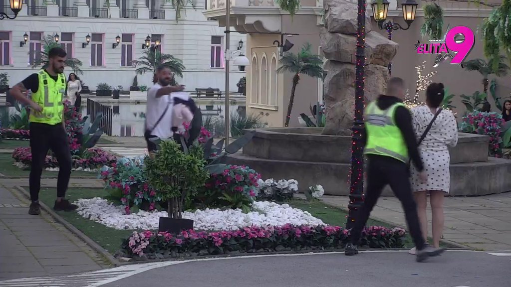 OBEZBEĐENJE ULETELO MUNJEVITOM BRZINOM! Sve se ori od svađe Luke i Jovane advokatice! (VIDEO)