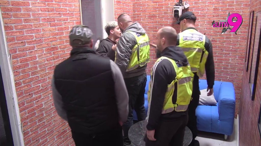 BUKTI RAT U ELITI: Alibaba i Aneli udržili snage, trese se celo imanje zbog njihovog haosa sa Urošem! (VIDEO)