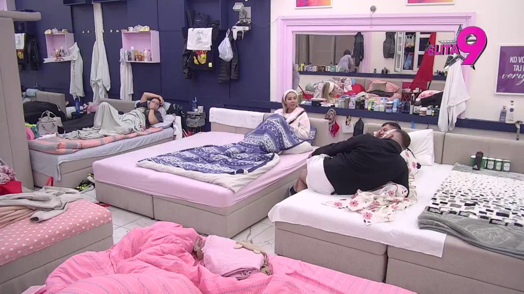 Drama se nastavlja: Aneli na ivici nervnog sloma, Alibaba je dovodi do ludila (VIDEO)