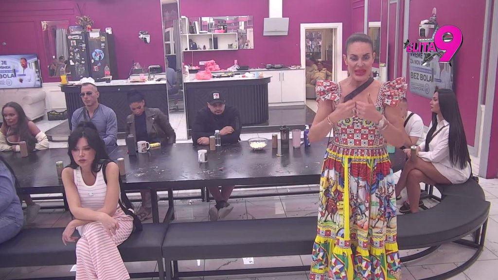 Živi život Južnog vetra: Vanja oštrim komentarima demolirala Alibabu, ponovo pogađa u metu! (VIDEO)