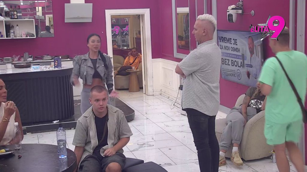 Totalni preokret! Asmin NIJE GLEDAO u Sofiju, već u Staniju, Maja skočila kao oparena: Folirant i manipulator, devojka je sve rekla (VIDEO)