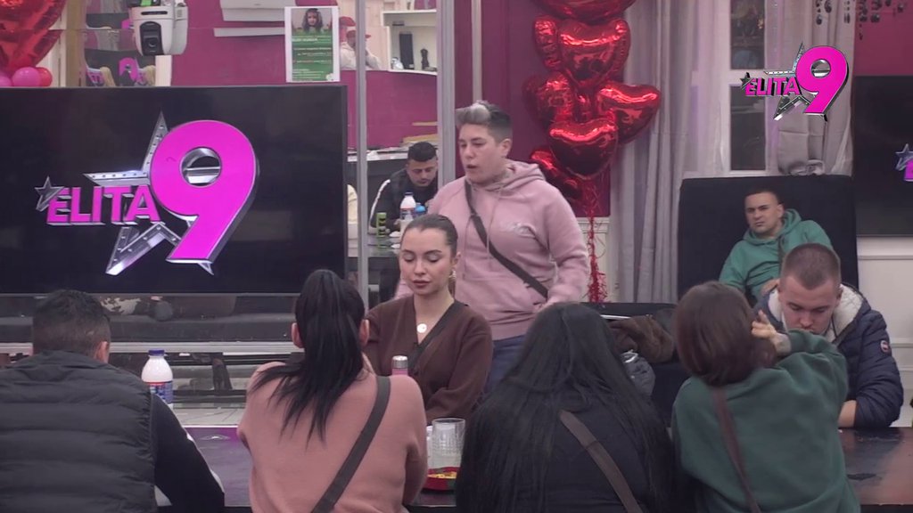 Zanemeli svi! Matora na korak da zaplače od besa zbog Anđela i Anite, evo šta je imala da kaže posle svega (VIDEO)