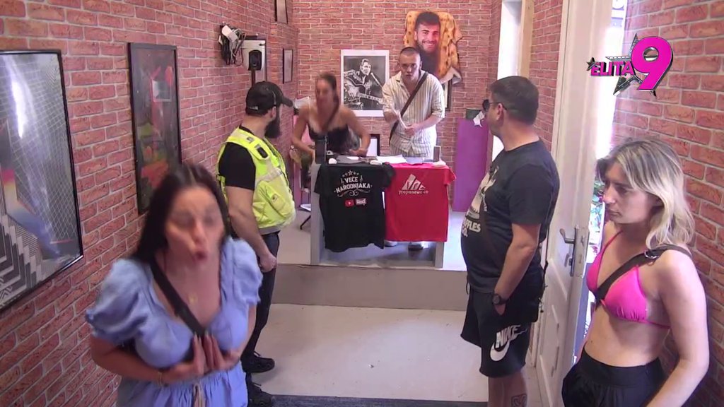 Ivan smatra da Kačavenda namešta ljude, umešala se i Sofija, pa je Milena patosirala: Ne smeš da se zakuneš, lažljivice (VIDEO)