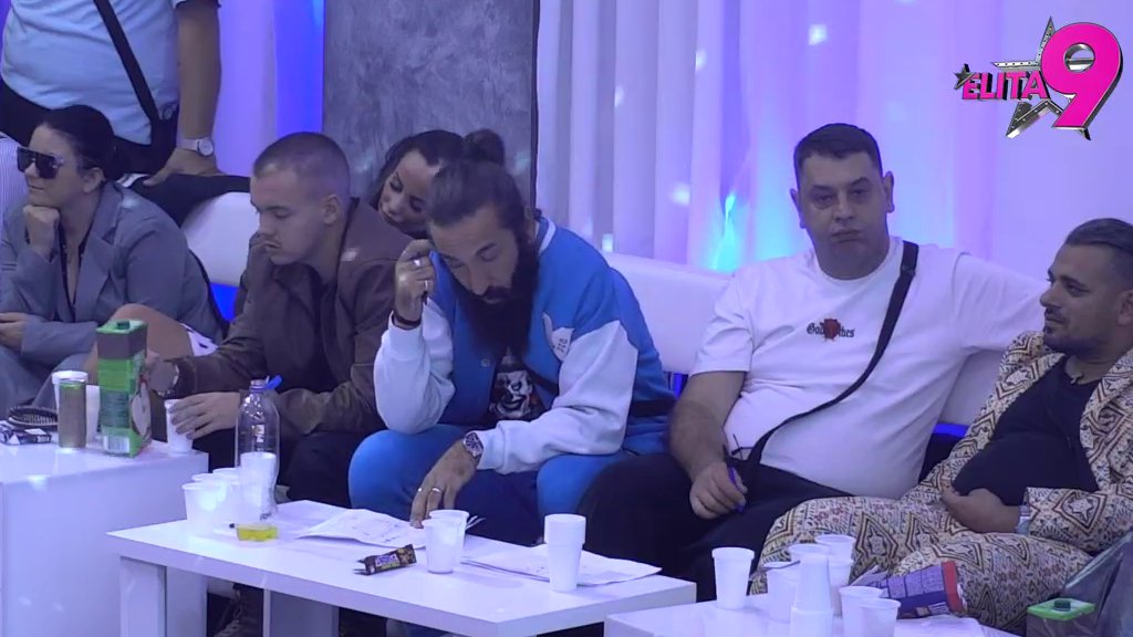 Mina Vrbaški dobija komplimente kao nikad niko: Vanja je ishvalila, pljušte lepe reči! (VIDEO)