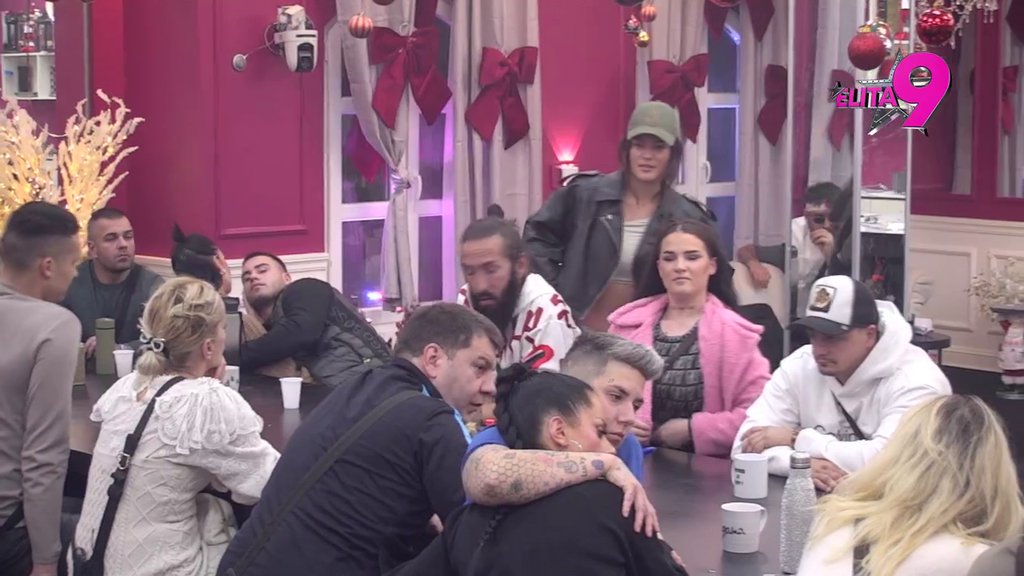 METEŽ U BELOJ KUĆI: Prijateljstvo Kačavende i Bebice se rasulo u PARAMPARČAD, posvađali se kao nikada do sad! (VIDEO)