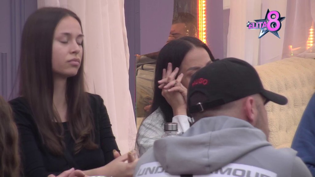 Guraju je u kanal: Terza pokušava sebe da uzdigne zbog prevare trudnice, pa Sofiji udario na moral: Ona je devojka za lovatore! (VIDEO)