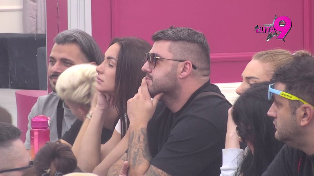 Haos u Beloj kući! Janjuš pročitao Maju kao bukvar, pa otkrio zašto je iznenada počela da blati Alibabu: Objasni Staniji zašto si ga MUVALA (VIDEO)