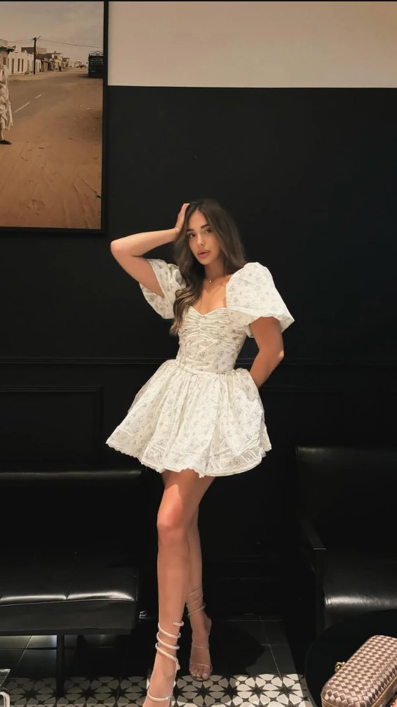 Ćerka Dušice Jakovljević je prava lepotica: Ima 19 godina i izgleda kao model, a nedavno je i našla posao!
