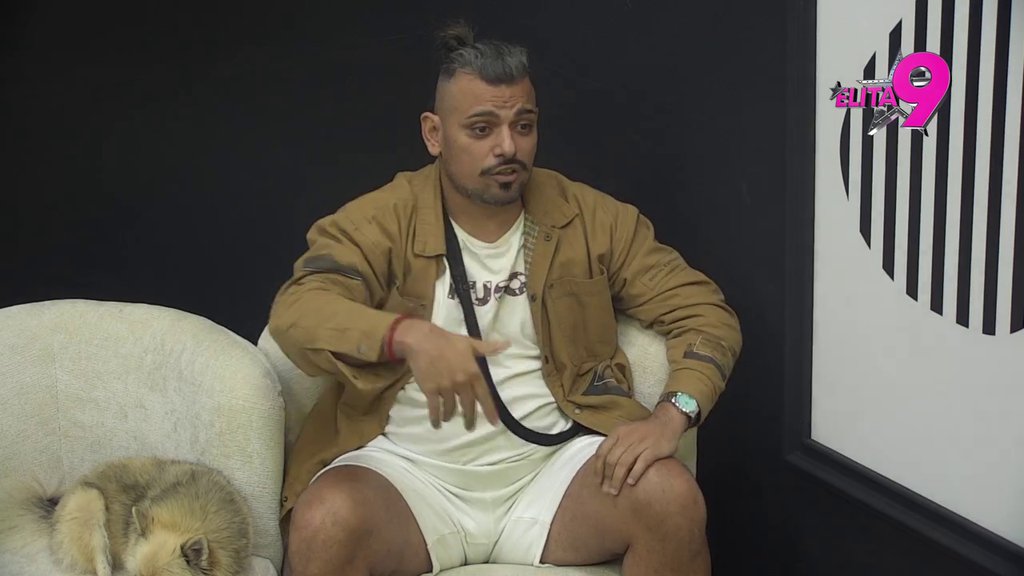 Milica Kemez delila dečka sa sestrom Mirelom? Bora obelodanio sve o aferi svog prijatelja i bivše, razbesneo kao ris i priznao: Plac mi neće uzeti, makar bacio bombu na sebe tamo! (VIDEO)