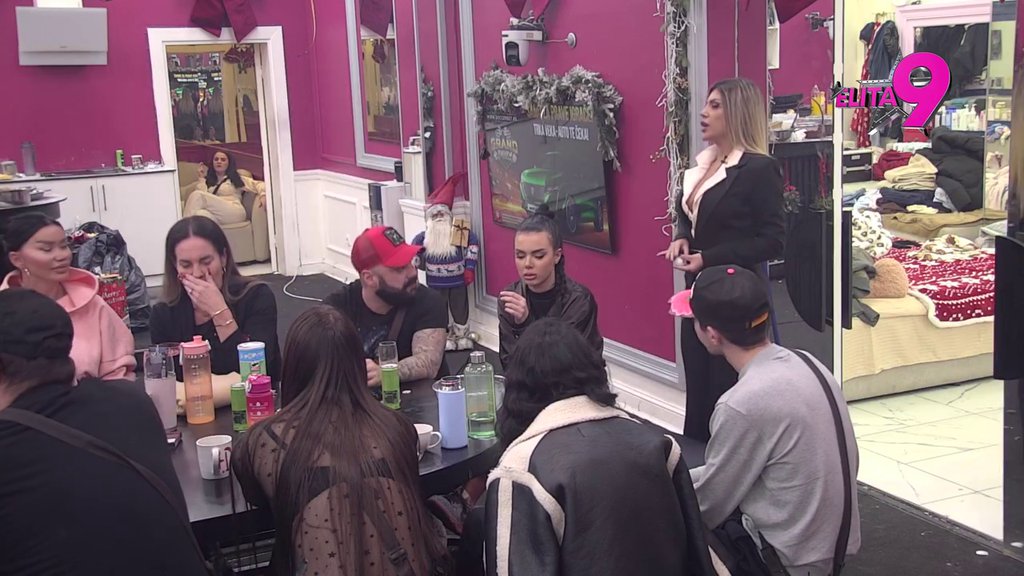 Biće tesno! Ivana Šopić otkrila ko će se boriti za opstanak, u izolaciju ide njih PETORO (VIDEO)