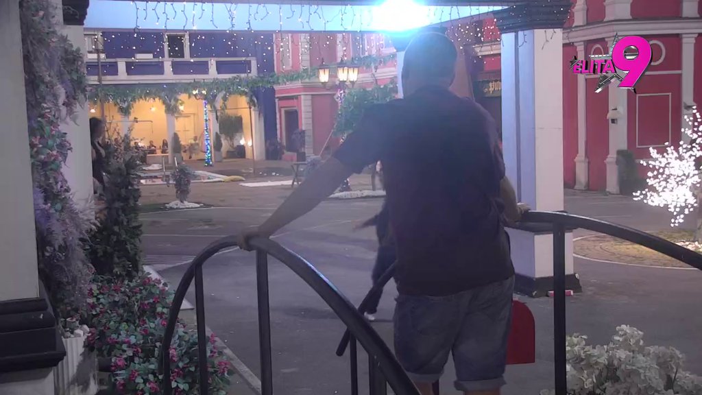 Koju si pevačicu ovde čekao da dođe da peva: Dača rešio da razotkrije sve afere Asmina i Maje, pršte uvrede! (VIDEO)