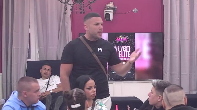 Skupljaš moje otpatke: Aneli nikad žešće isponižavala Anđela Rankovića zbog Stanije, on ostao u šoku! (VIDEO)