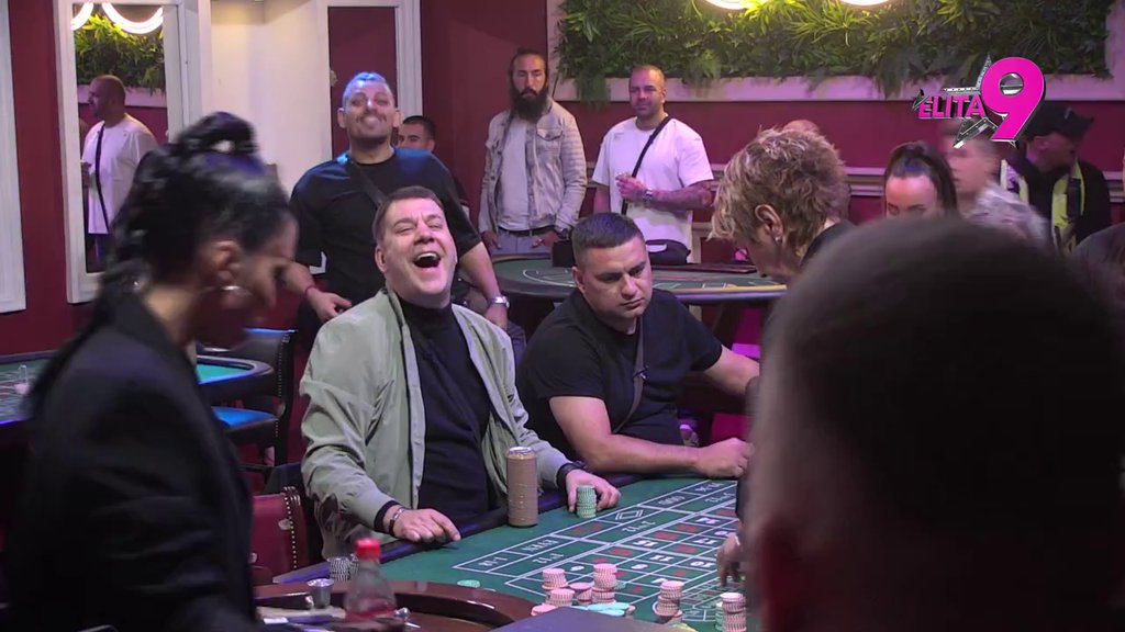 Šok reakcija Ivana Marinkovića: Nećete verovati kakvu je facu napravio kada je čuo novu Gastozovu pesmu! (VIDEO)