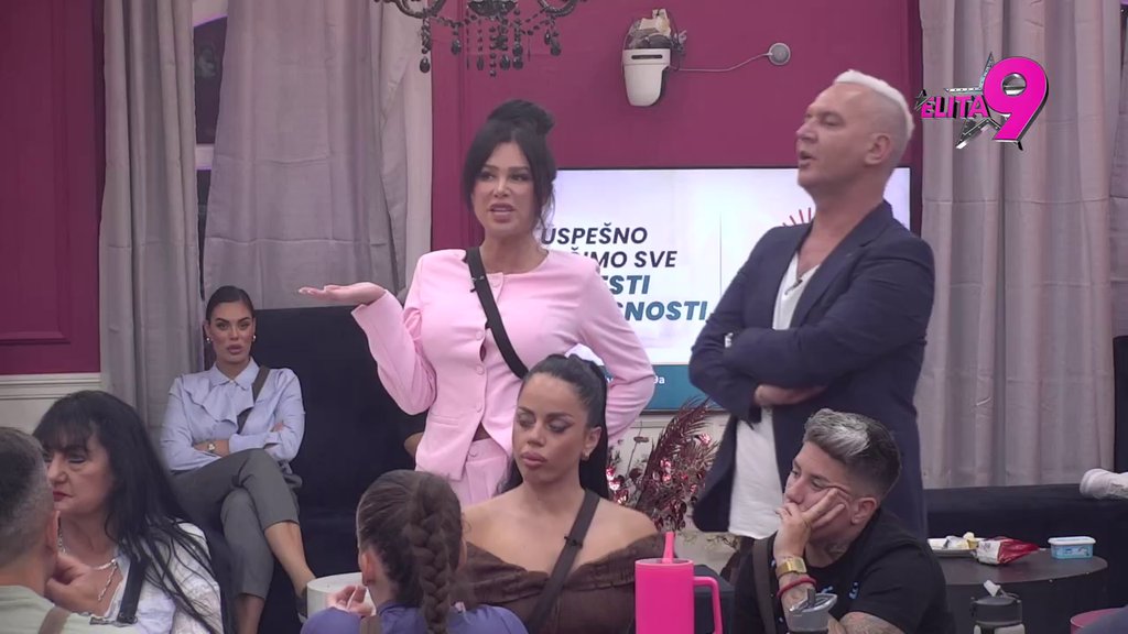 Opterećena je sa Dobrojevićkom! Matora i Milosava izanalizirale Anelin i Stanijin odnos, pa zacementirale: Obe vole i dalje Asmina! (VIDEO)