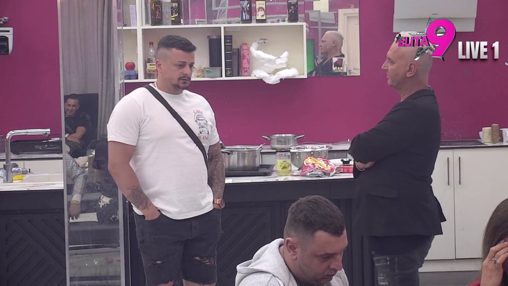 Sofija kontradiktorna iz dana u dan zbog pitanja o Danetu (70), Terza bez pardona opleo po njoj, pa je Asmin dokrajčio (VIDEO)