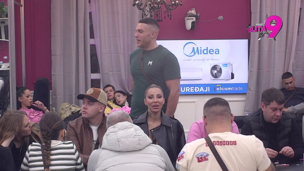 U njihovom ratu nema pobednika: Anđelo otkrio da li će Aneli izvesti na pravi put, Kačavenda je urnisala: To što je tebi ovde deo porodice i tri bivša, zabole me, nisam ti ih ja dovela (VIDEO)