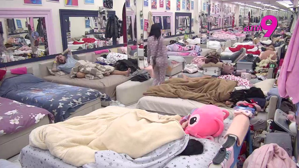 PREKINUO TIŠINU: Veliki šef se HITNO oglasio, učesnicima stavio do znanja da moraju da urade OVO! (VIDEO)