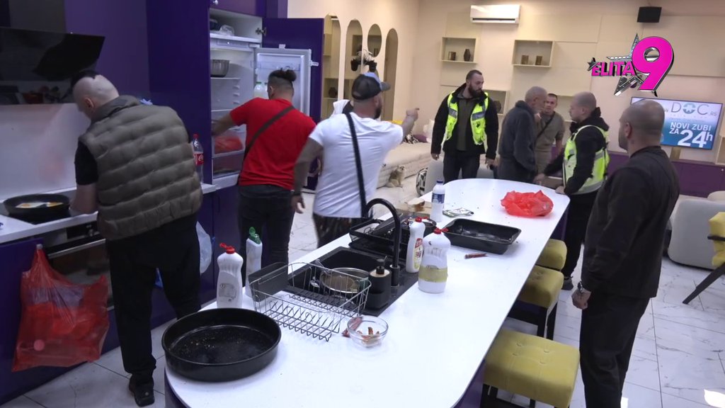 KARAMBOL U SITNE SATE! Obezbeđenje napravilo živi zid: Obračun Luke i Dače trese Odabrane (VIDEO)