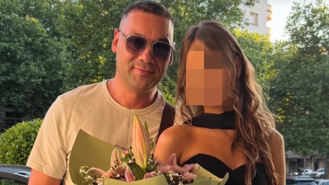 Naš pevač puca od ponosa nakon teškog perioda! Prevarila ga žena s njegovim najboljim drugom, a juče ispratio ćerku na maturu (FOTO)