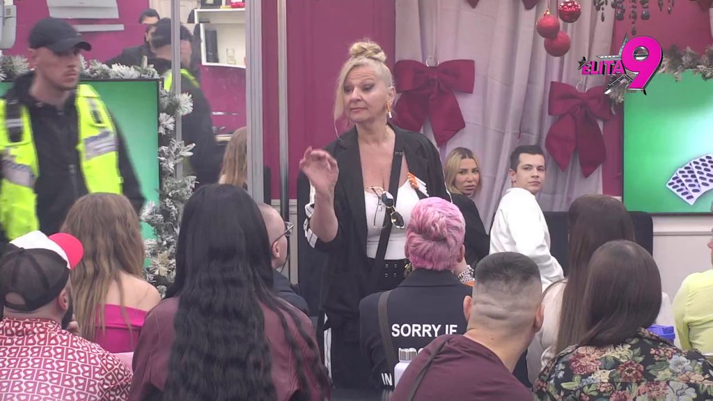 OVO NIJE OČEKIVALA: Grofica sasula Aneli sve u lice: CELA PORODICA JE POVRAĆALA ZBOG TEBE I ASMINA U HOTELU (VIDEO)