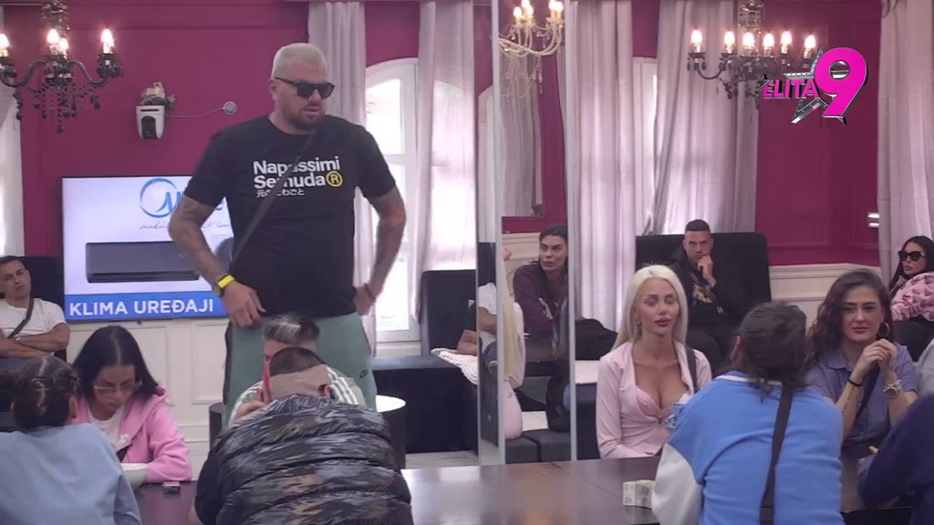 Ona je moja treća sreća! Janjuš ubeđen da je u Vanji pronašao sve što je tražio, ona zablistala od radosti! (VIDEO)