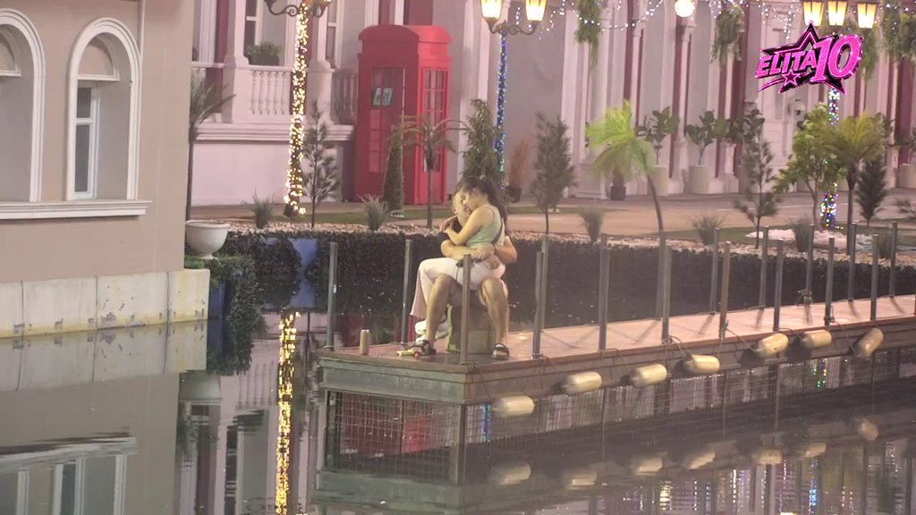 Stojo, stiže nova snajka! Milan upecao Radojku, pljušte poljupci na doku! (VIDEO)