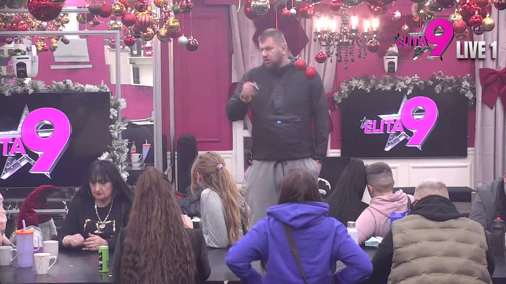 Provozao im mozgove: Anđelo se posprdao sa Anitom i Lukom, posle ovih reči ne znaju gde udaraju! (VIDEO)