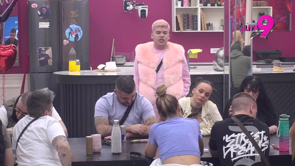 ORI SE BELA KUĆA! Hana izvukla ponovo deblji kraj! Uroš svojom nominacijom izbacio Asmina iz takta, odmah nanizao niske udarce: Smrdi na mrstve pacove... (VIDEO)