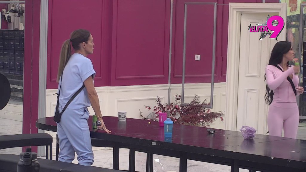 UNAKAZILI SU TE! STANIJA URNISALA KAČAVENDU: Sama si kriva što... (VIDEO)