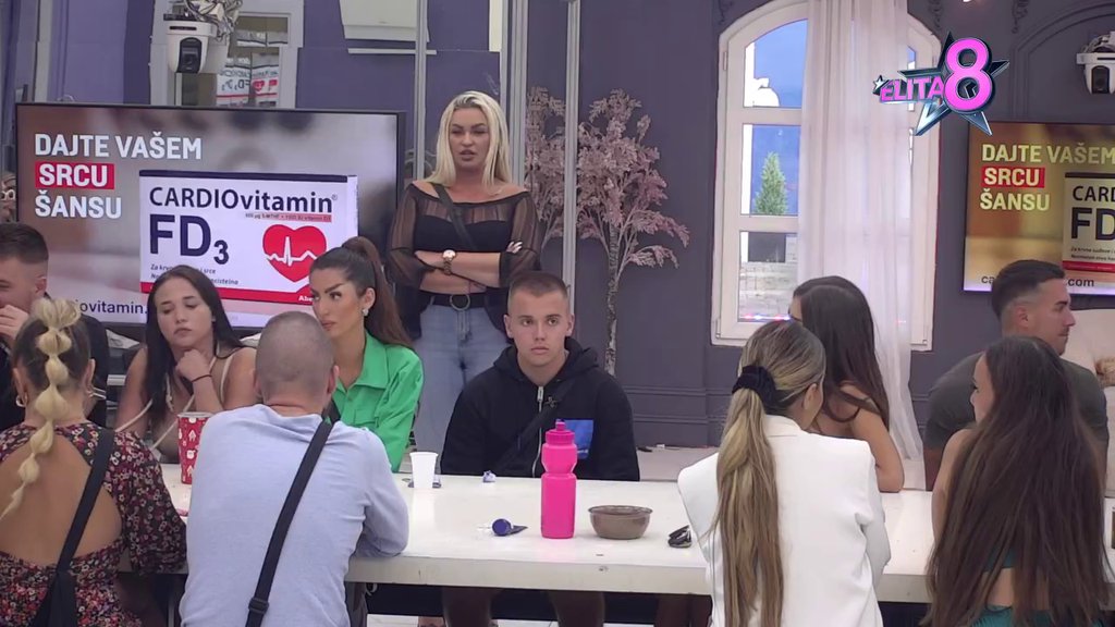 Jedva čekam superfinale da ti Gastoz mahne: Korda bukvalno demolirao Aneli, ona od blama propala u zemlju! (VIDEO)