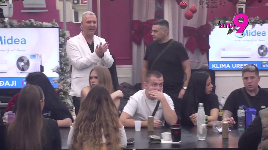 Moj miris voli najviše na svetu, naša beba će imati takav: Luka ne prestaje da se blamira, samo što ne zamoli Aneli za pomirenje! (VIDEO)