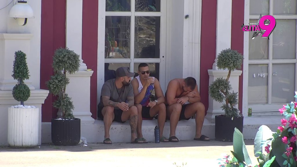 Luka zvani Sokrat! Vujović izlaže novu teoriju o vremenu, prošlosti, sadašnjosti i budućnosti, Murat i Viktor slušaju i ne znaju gde biju! (VIDEO)