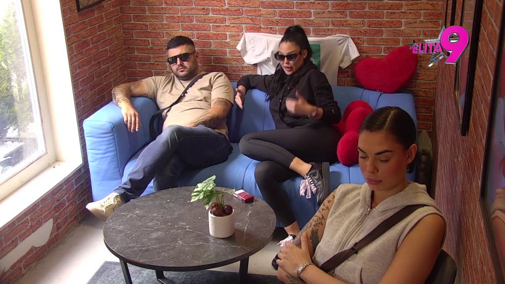 PLJUŠTE OPTUŽBE NA SVE STRANE: Maja tvrdi da je Mina pikirala Asmina za vezu, pa Viktor otkrio da je ispipao Marinkovićevoj zadnjicu pre nego što je ušla u vezu sa Asminom! (VIDEO)