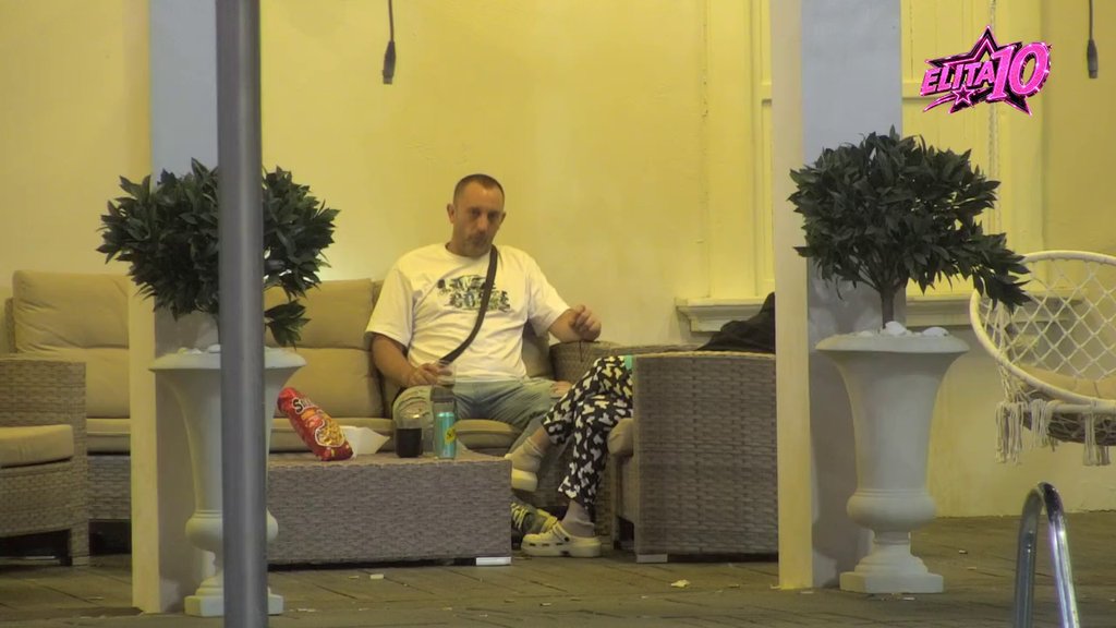Ti si pevala, a ja sam trpeo posledice: Stojin sin završio u suzama, uplakan joj se iz Elite obratio u kameru! (VIDEO)