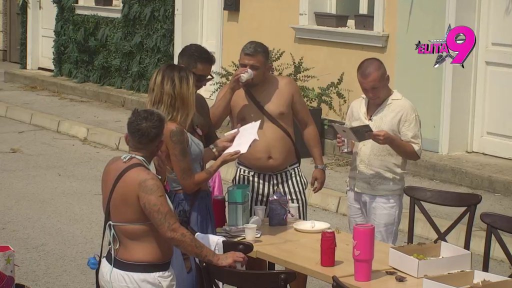 Aneli donela poklon Filipu, a on je iskulirao zbog Gastoza: Gale, VOLI TE BRAT! (VIDEO)