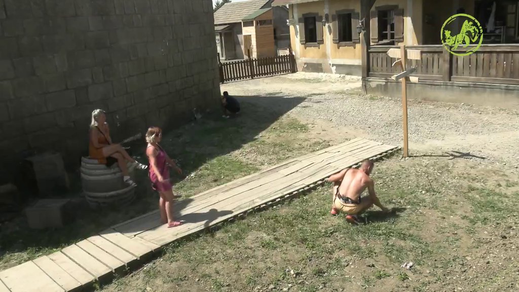 Ljubila si dva čoveka, a nijednog nemaš sada: Barbi urniše Elenu STIHOVIMA, Boža tražio specijalni numeru za njega i Ognjena (VIDEO)