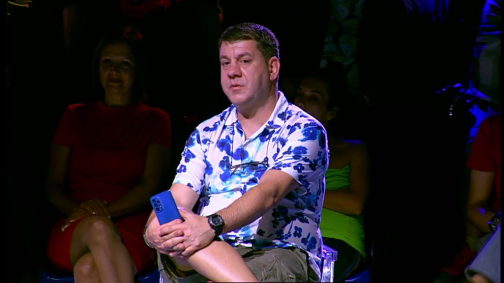 REPETIRALI VREĐALICU: Ivan Marinković jedva dočekao gledateljkino uništavanje njegove bivše žene, pa dolio ulje na vatru! (VIDEO)
