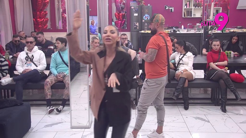 Niko mi ne može nametnuti da sam loša majka: Aneli pukao film i argumentima izrešetala Luku, on opet promenio ploču! (VIDEO)