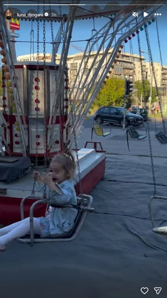 ĆERKE NIKAD SREĆNIJE, A PONOSNOJ MAMI PUNO SRCE! Luna Đogani pokazala gde je odvela Miju i Lanu: Snimila trenutke čiste radosti (FOTO)