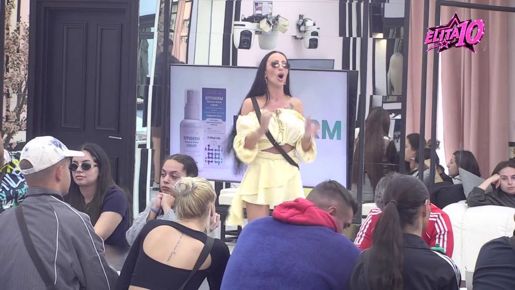 Sledeći put pazi šta gutaš: Karić i Slađa Poršelina ušli u žestok klinč, on obelodanio da mu i dan danas stoji u zahtevima na Instagramu! (VIDEO)
