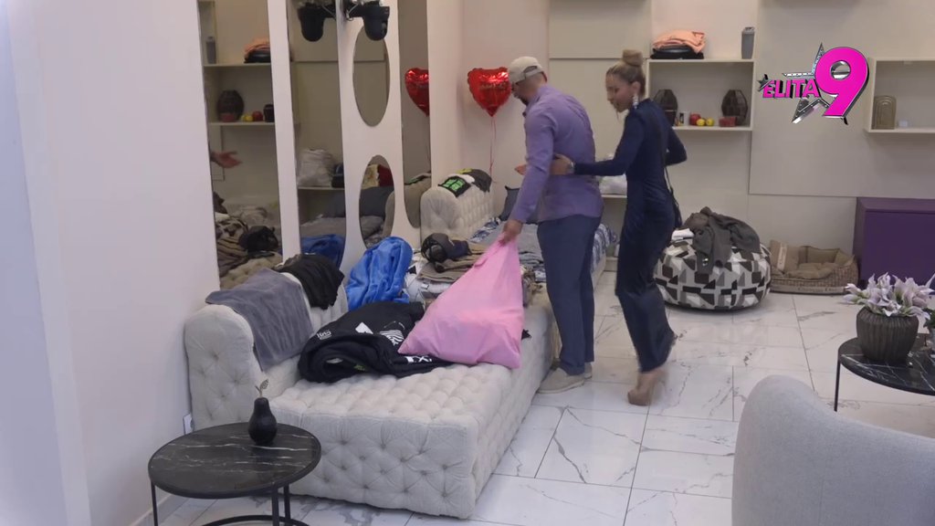 IZGORELA OD LJUBOMORE! Žestoka svađa Aneli i Luke trese Odabrane, Anita zakuvala čorbu (VIDEO)