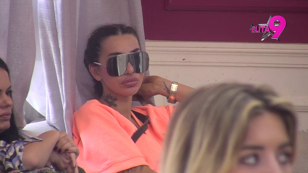 Aneli plače kao kiša zbog Ivanovih reči: Njegova mržnja prevazilazi sve ganice! Pečenica konstatovao: Bio je zaljubljen u nju, nikad je neće preboleti! (VIDEO)