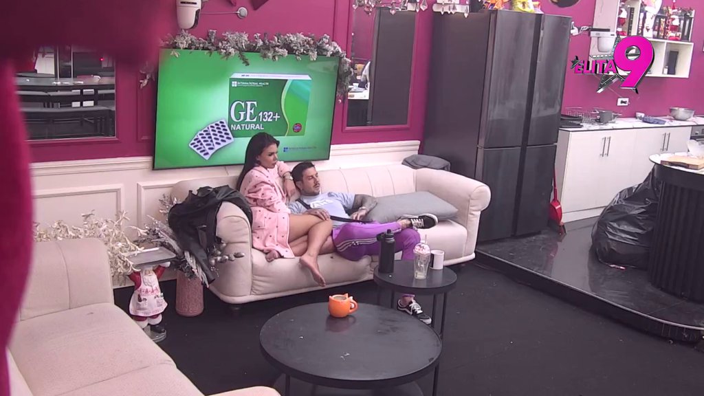 Odogovor kojem se nije nadala: Mina planira da izbaci Anitu iz kreveta, Filip joj nije bio od pomoći! (VIDEO)