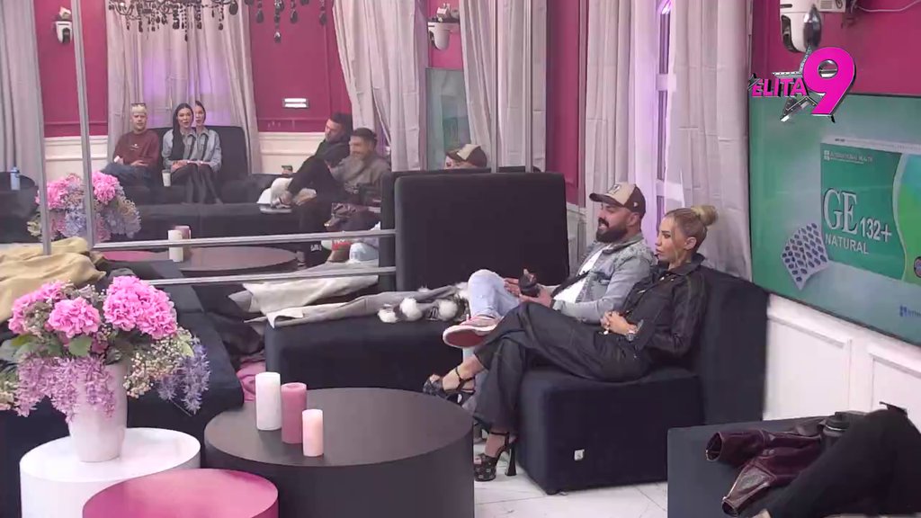 Menjaćemo se momaka: Aneli isponižavala Luku kao nikad, spremna da se smuva sa Anđelom! (VIDEO)