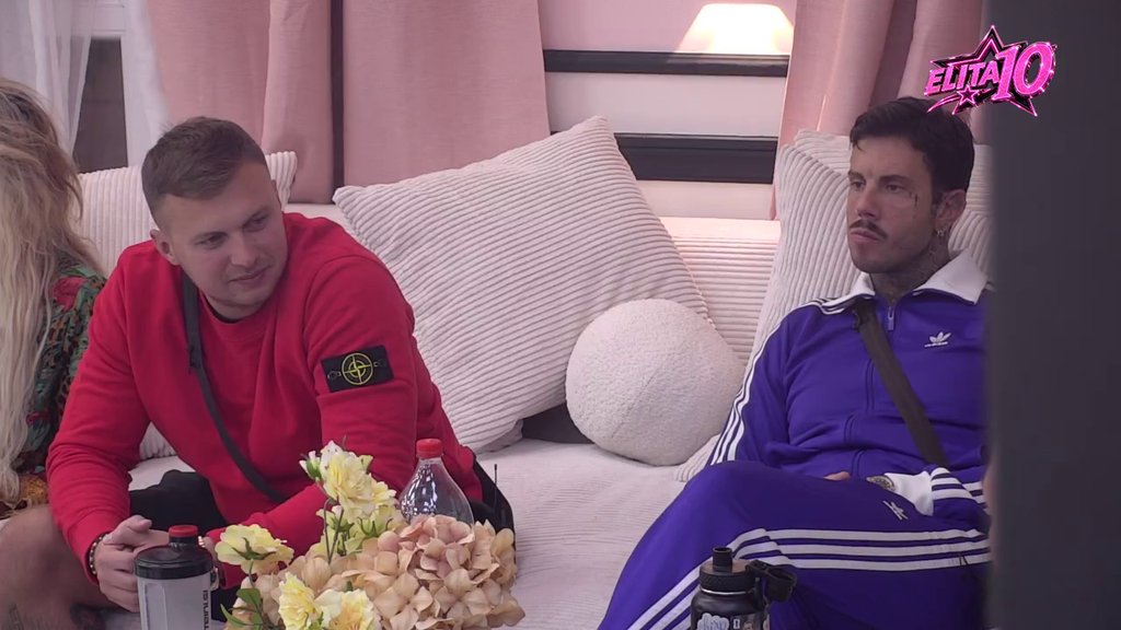 Na to ne mogu ostati imuna: Aneli otkrila zbog čega se osmehuje Caru, pa se osvrnula na vezu sa Đukićem: Svađamo se kao da smo zajedno godinama! (VIDEO)