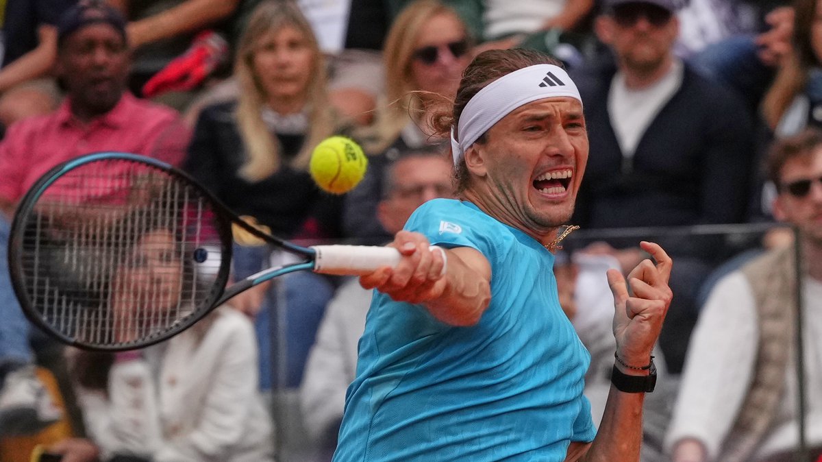 NEMAC DOŽIVEO NOKAUT POSLE OSVAJANJA ROLAN GAROSA: Fric pobedio Zvereva i plasirao se u finale turnira u Haleu