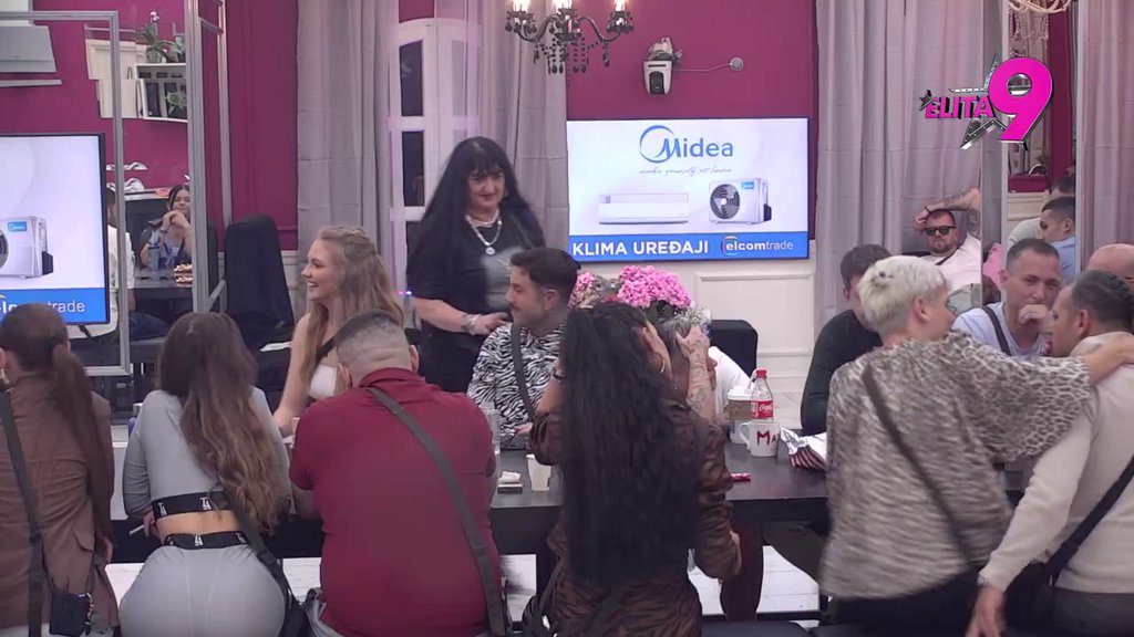 UNIŠTILI SMO TI JEDNU VEZU: Mića priznao da zamera Aniti ogovaranje pojedinih ljudi, pa otkrio ko je kriv za raskid Đukićeve veze (VIDEO)