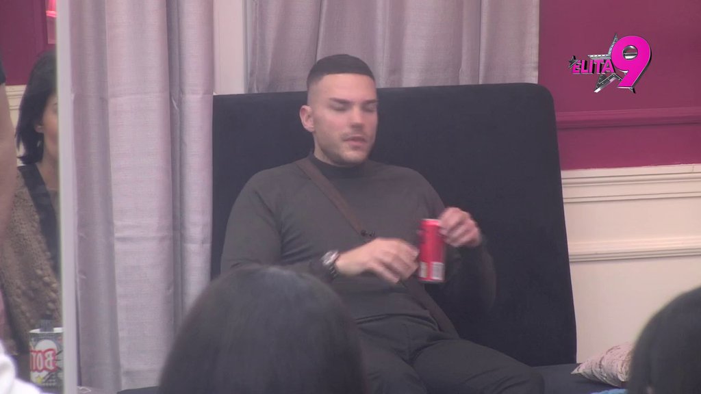 NETRPELJIVOST ISIJAVA IZ NJEGA! Ivan jedva dočekao da se izbreca Anđelu kako bi se dodvorio Aneli: Tvoja reč nije validna! (VIDEO)